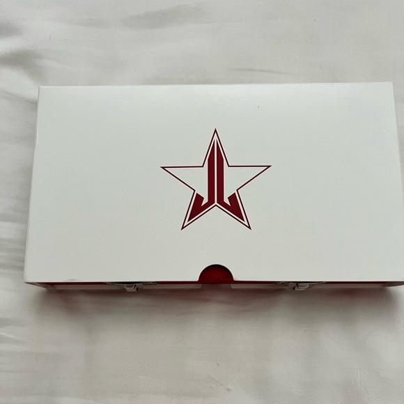 Jeffree Star Cosmetics “BLOOD SUGAR PALETTE” - Picture 2 of 10